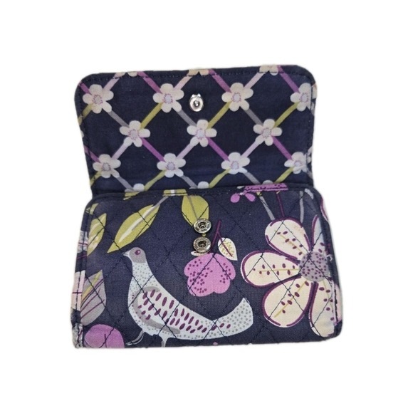 Vera Bradley Euro Wallet Floral Nightingale 10874-118 Coin Trifold - Picture 5 of 9